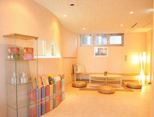 AGNI YOGA アグニヨガ