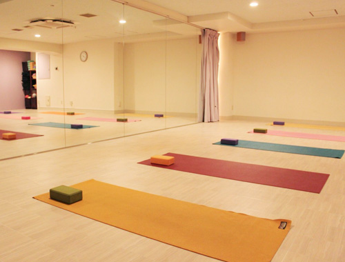 YOGA VIOLA TRICOLOR ヨガヴィオラトリコロール