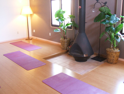 UP FOR YOGA アップフォーヨガ